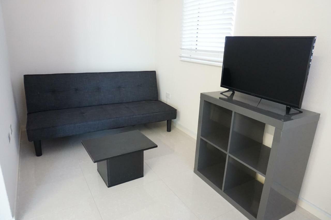 Self Contained Apartment With Private Kitchen Higher Heights, Barbados Christ Church Ngoại thất bức ảnh