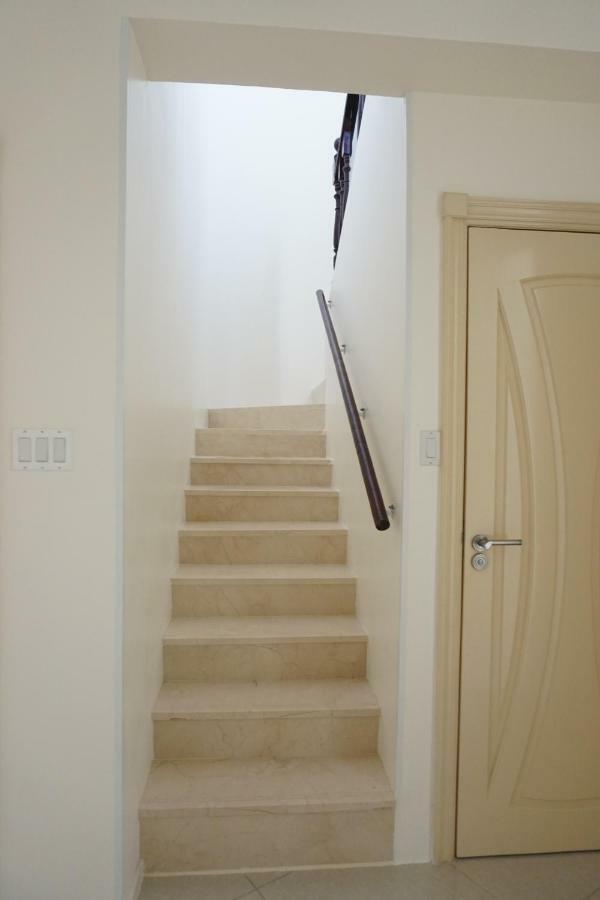 Self Contained Apartment With Private Kitchen Higher Heights, Barbados Christ Church Ngoại thất bức ảnh