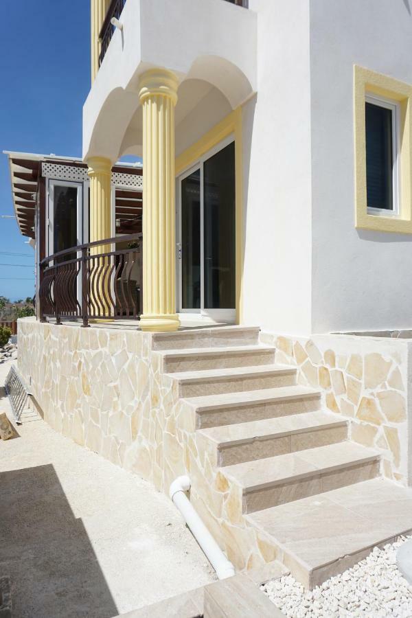 Self Contained Apartment With Private Kitchen Higher Heights, Barbados Christ Church Ngoại thất bức ảnh