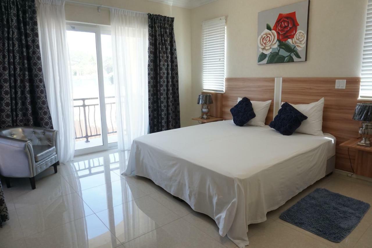 Self Contained Apartment With Private Kitchen Higher Heights, Barbados Christ Church Ngoại thất bức ảnh